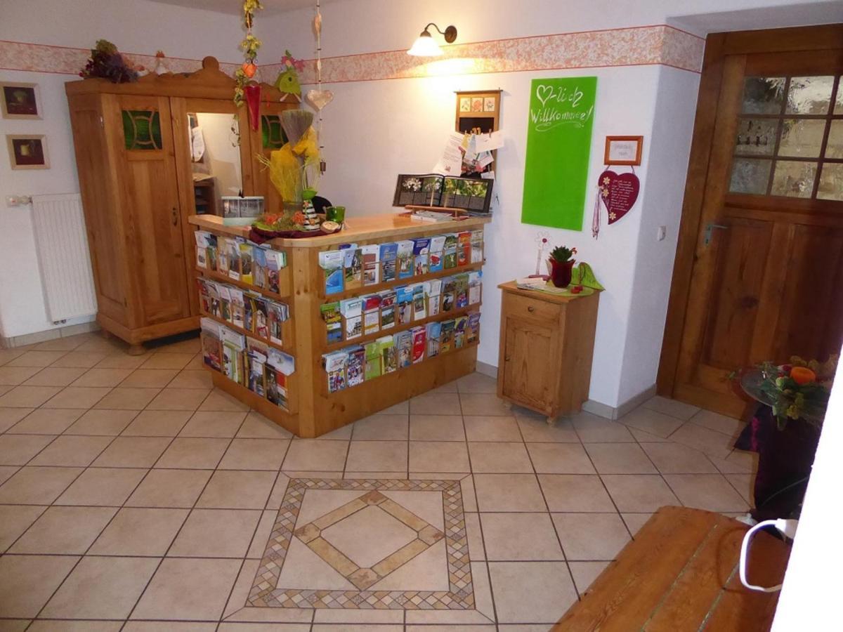 Pension Rosengaertchen Absberg Esterno foto