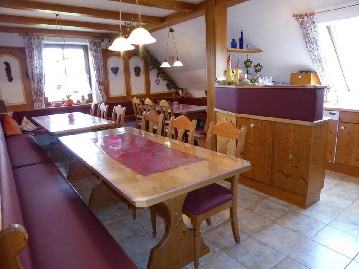 Pension Rosengaertchen Absberg Esterno foto