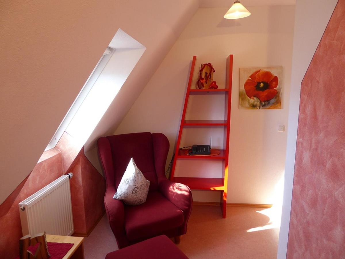 Pension Rosengaertchen Absberg Esterno foto