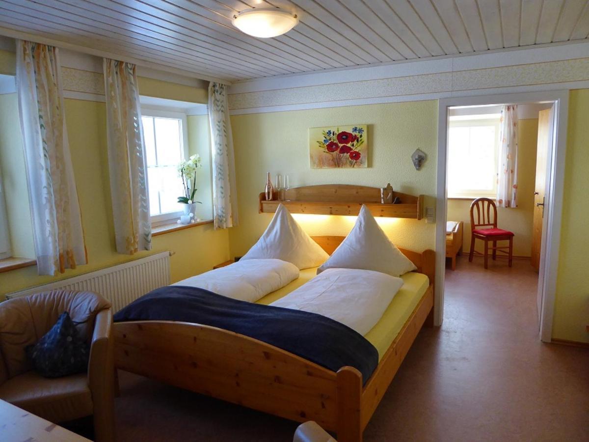Pension Rosengaertchen Absberg Esterno foto