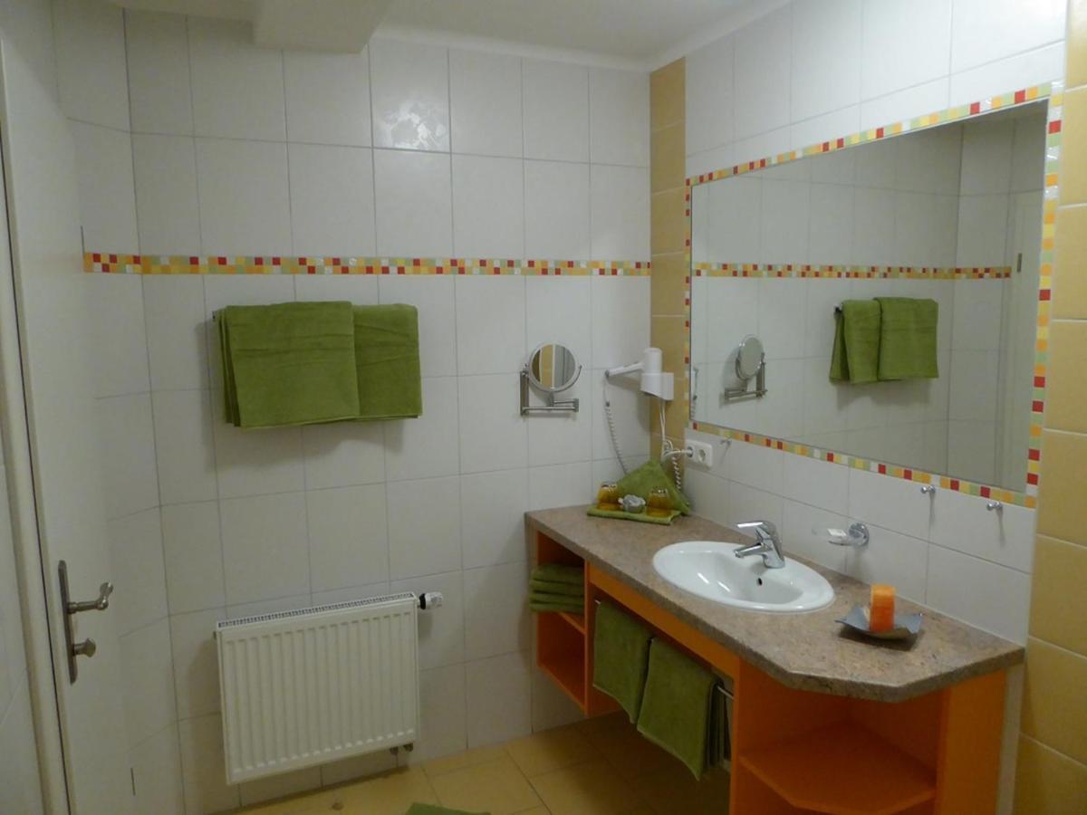 Pension Rosengaertchen Absberg Esterno foto